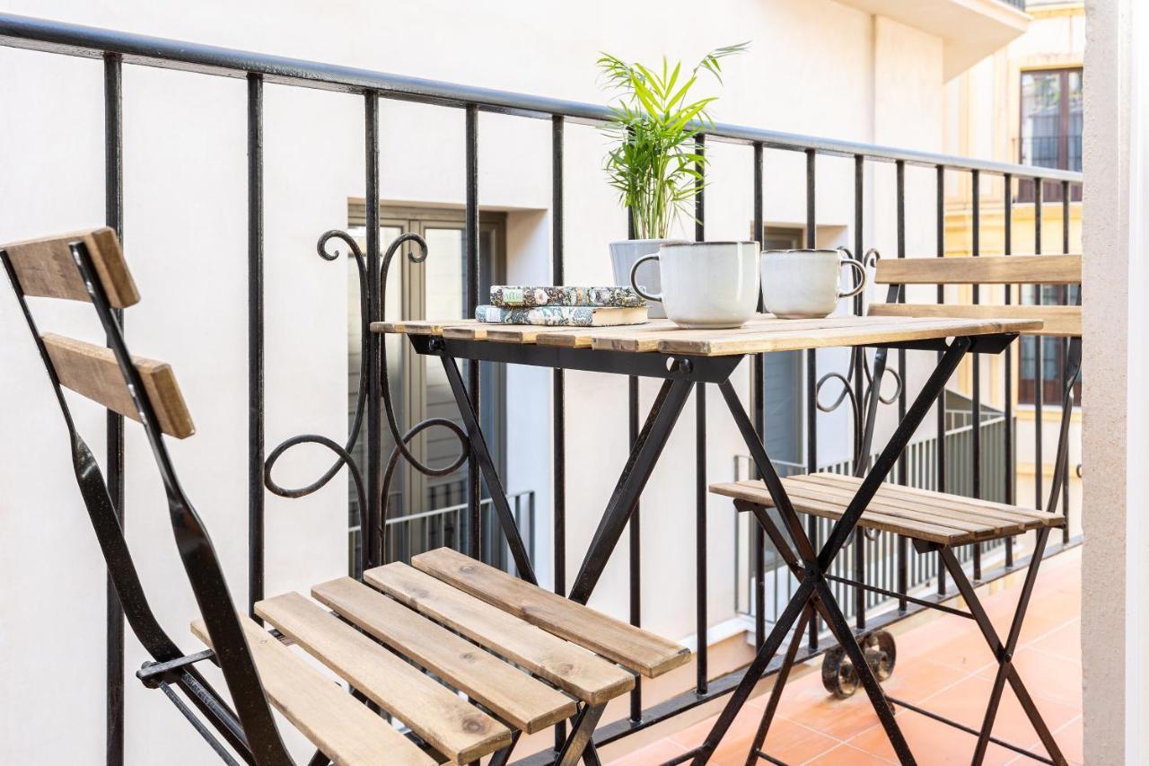 Pleasant Apartment In Malaga Center 2º Exterior photo